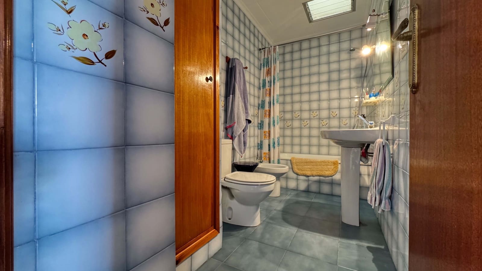 Chalet de 3 habitaciones en València ciudad en venta - 280.000 € (Ref: 9988489)