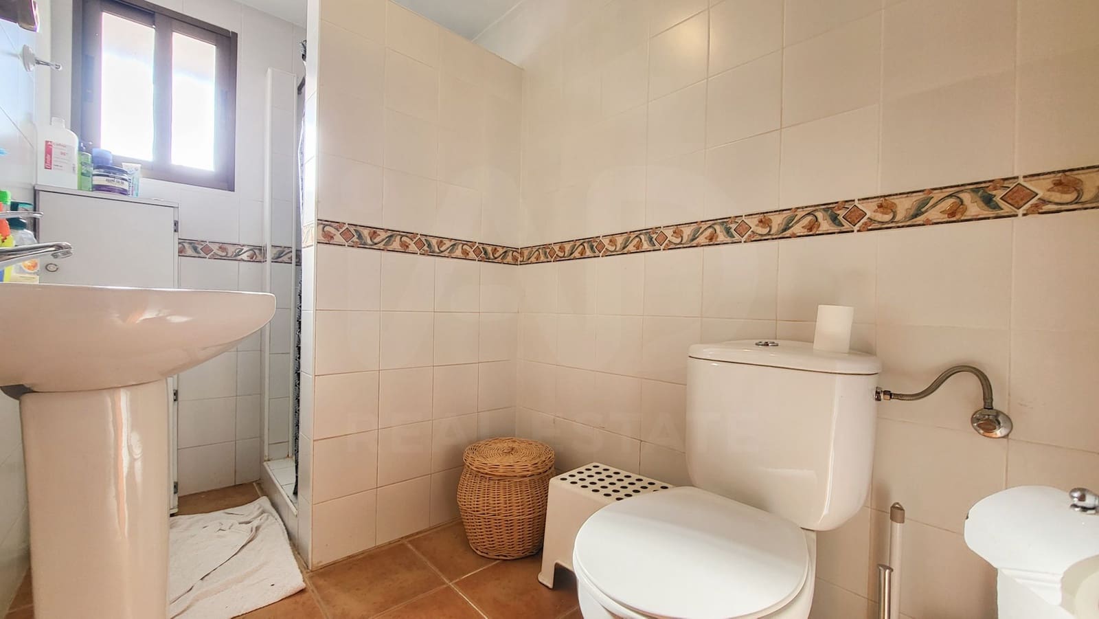 Casa de 3 habitaciones en Villanueva de la Concepcion en venta con garaje - 275.000 € (Ref: 9988492)
