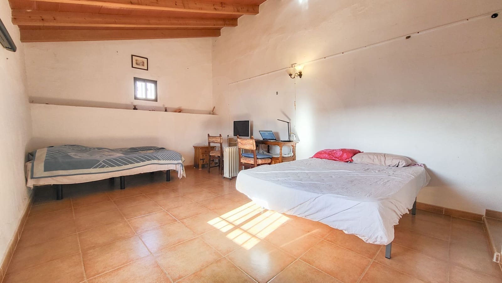 Casa de 3 habitaciones en Villanueva de la Concepcion en venta con garaje - 275.000 € (Ref: 9988492)