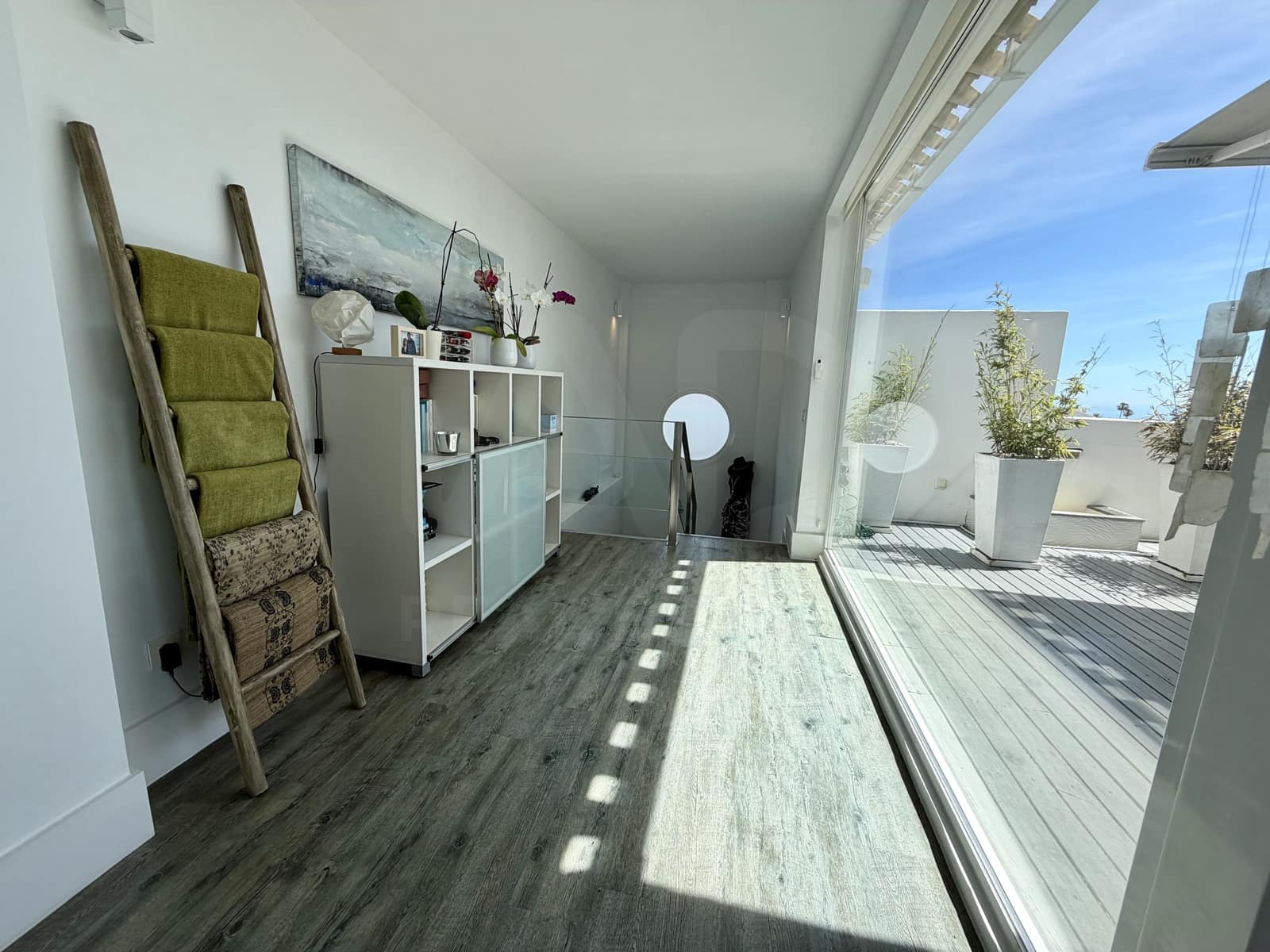 2 soveværelse Penthouse til salg i Sitio de Calahonda med garage - € 1.290.000 (Ref: 9988493)