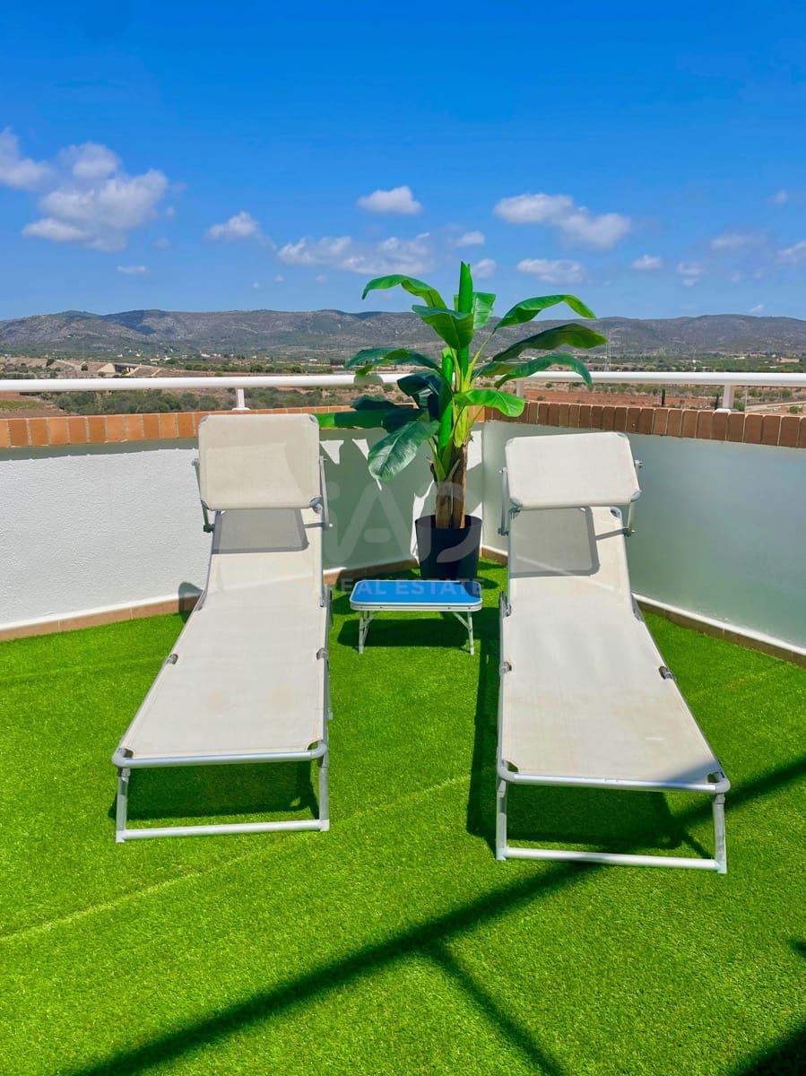2 soverom Penthouse til salgs i Oropesa  med svømmebasseng garasje - € 194 000 (Ref: 9988495)