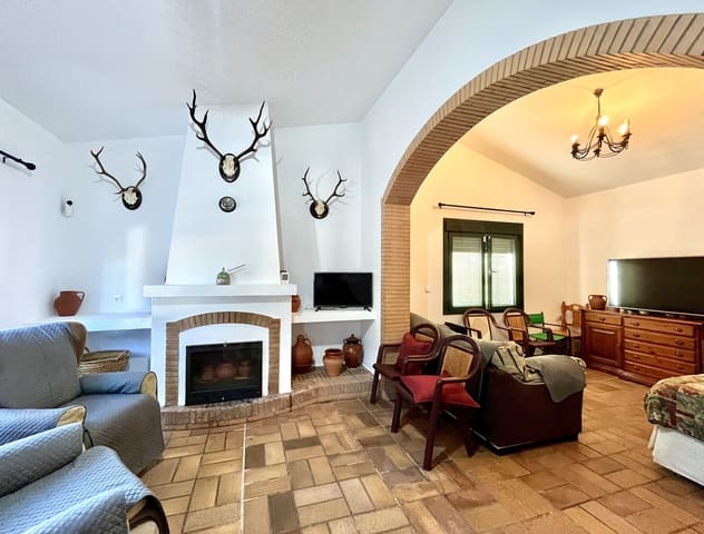 3 soverom Finca/Herregård til salgs i Huelva by med svømmebasseng garasje - € 375 000 (Ref: 9988496)