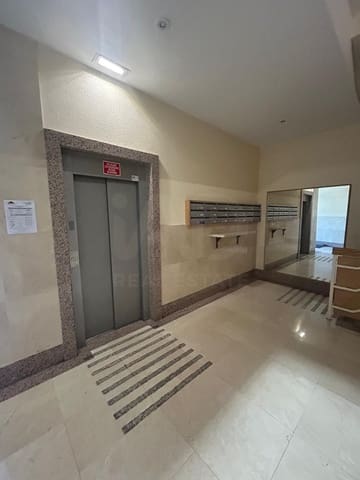 1 chambre Appartement à vendre à León ville avec garage - 109 000 € (Ref: 9988497)