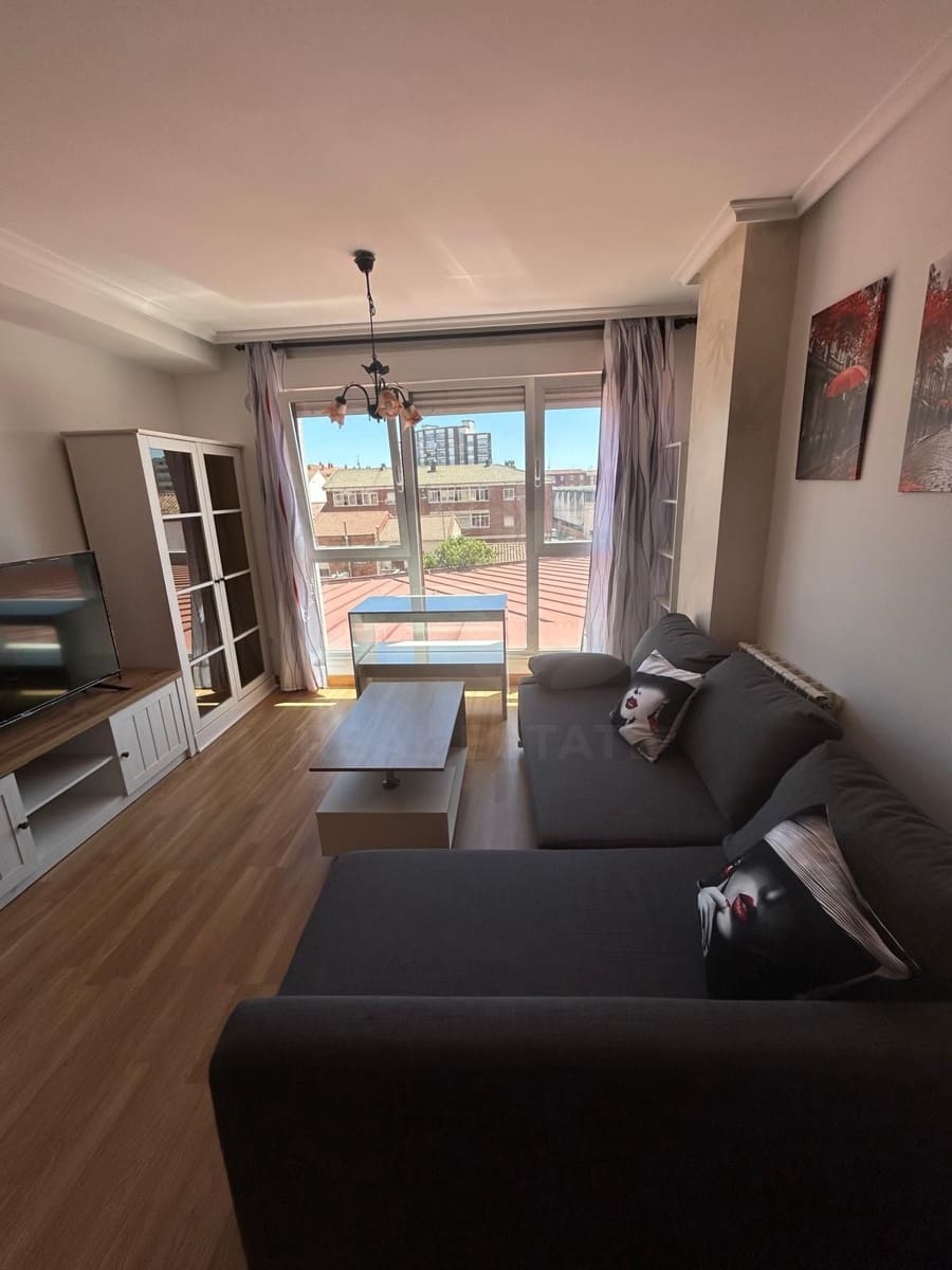 1 soverom Leilighet til salgs i Leon by med garasje - € 109 000 (Ref: 9988497)