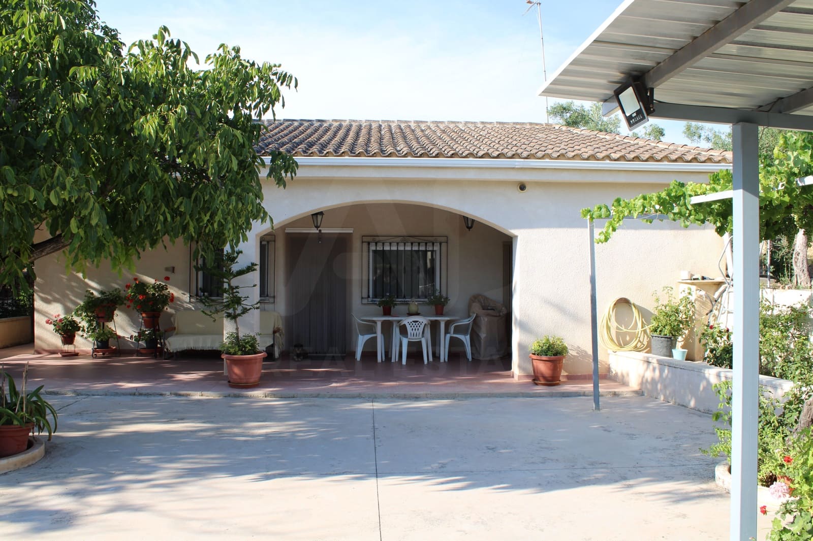 4 bedroom Finca/Country House for sale in Alicante / Alacant city with garage - € 450,000 (Ref: 9988501)
