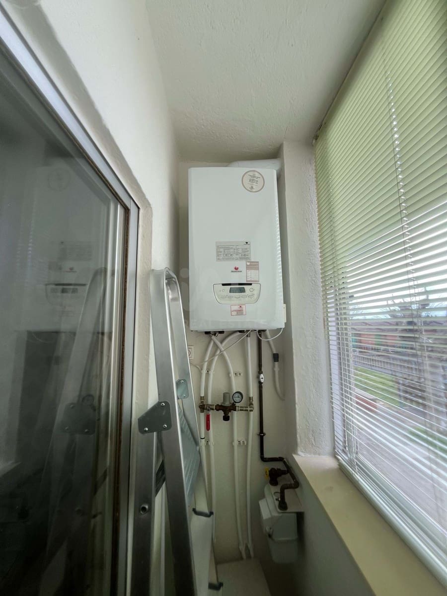 2 slaapkamer Appartement te koop in Salamanca stad met garage - € 35.000 (Ref: 9988502)