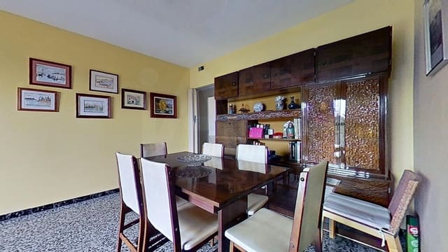 3 slaapkamer Appartement te koop in Vinaròs - € 115.000 (Ref: 9988503)