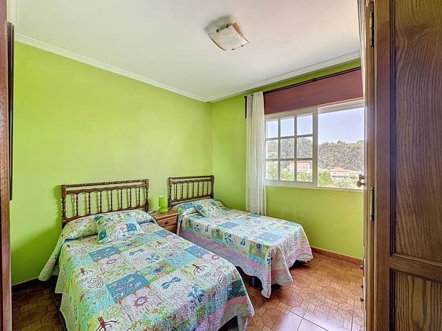 15 soverom Hus til salgs i Pontevedra by med svømmebasseng - € 1 200 000 (Ref: 9988504)