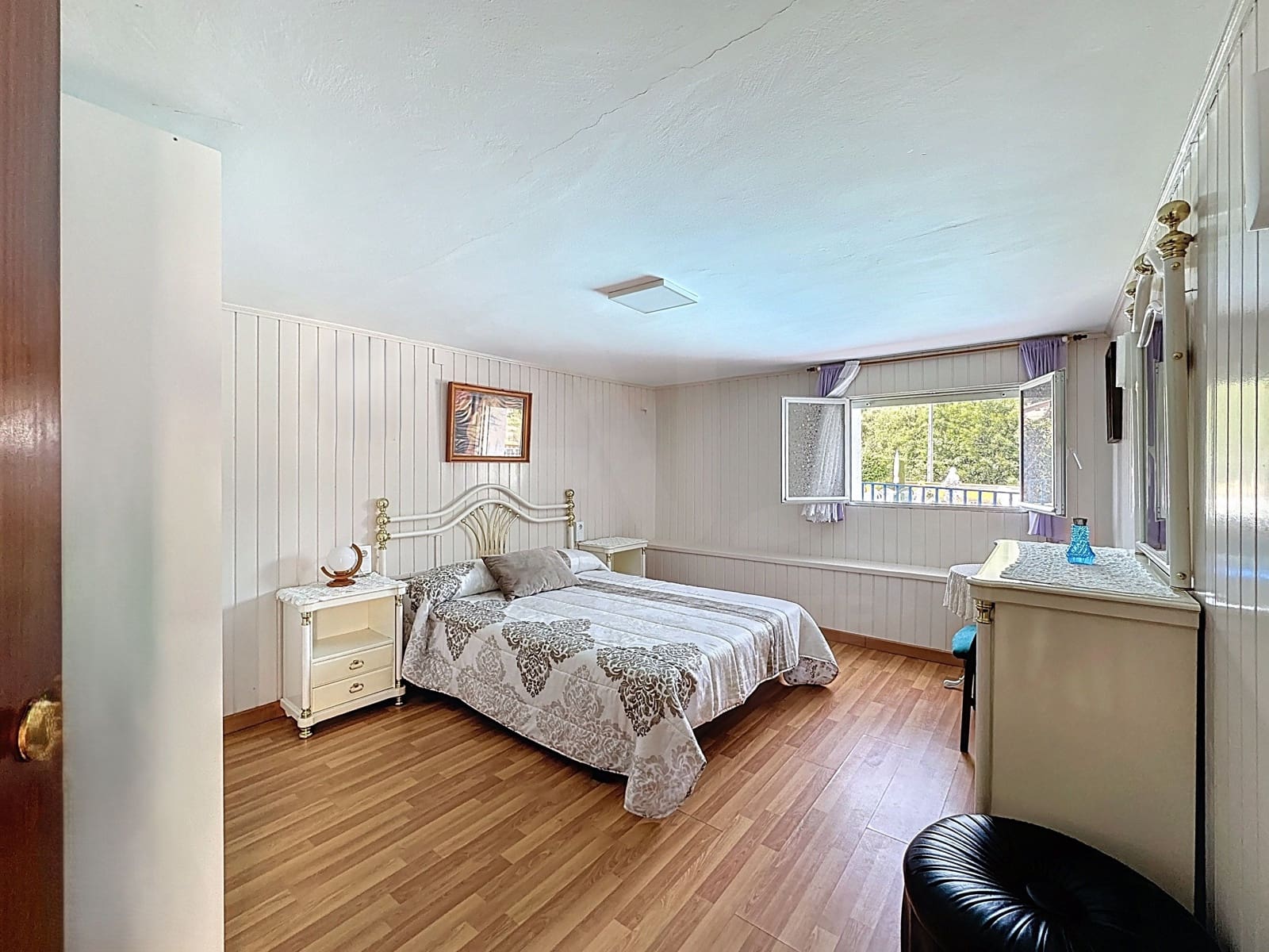 15 soverom Hus til salgs i Pontevedra by med svømmebasseng - € 1 200 000 (Ref: 9988504)