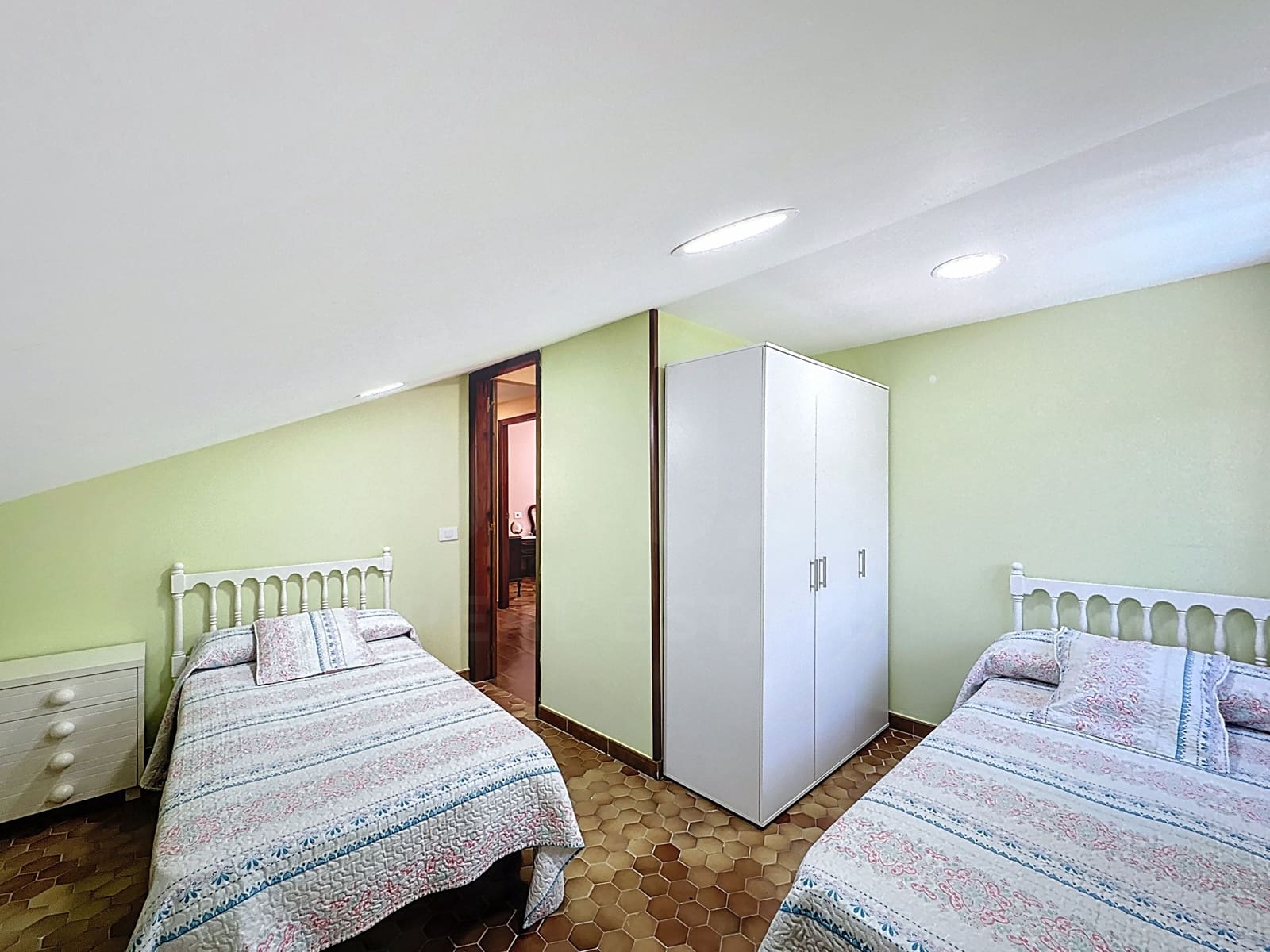 15 soverom Hus til salgs i Pontevedra by med svømmebasseng - € 1 200 000 (Ref: 9988504)
