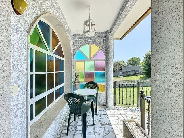 15 soverom Hus til salgs i Pontevedra by med svømmebasseng - € 1 200 000 (Ref: 9988504)