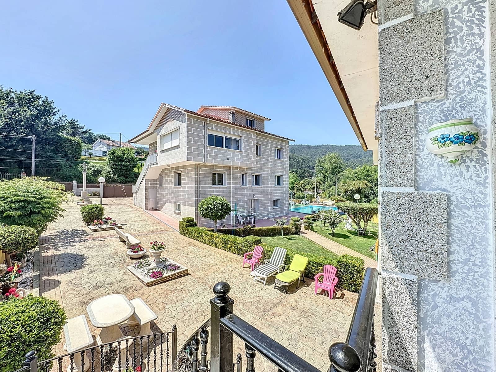 15 soverom Hus til salgs i Pontevedra by med svømmebasseng - € 1 200 000 (Ref: 9988504)