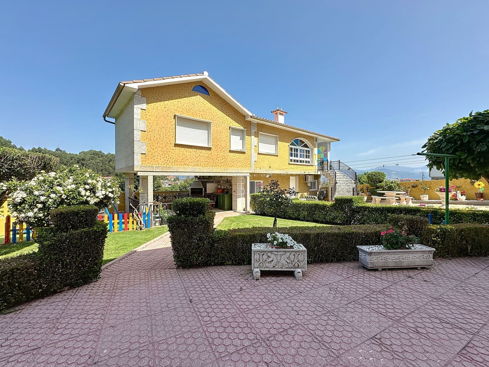15 soverom Hus til salgs i Pontevedra by med svømmebasseng - € 1 200 000 (Ref: 9988504)