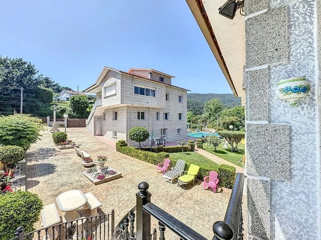 15 soverom Hus til salgs i Pontevedra by med svømmebasseng - € 1 200 000 (Ref: 9988504)