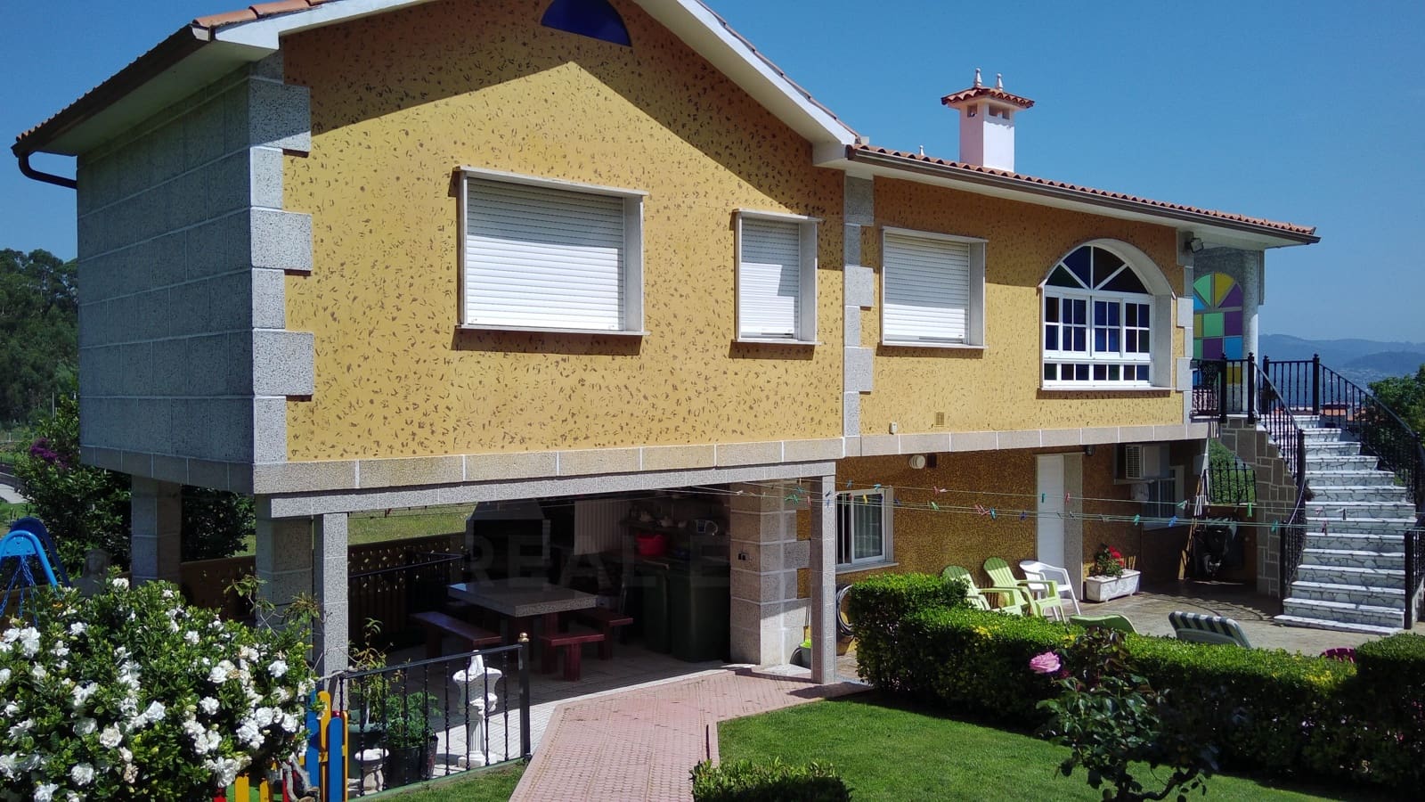 15 soverom Hus til salgs i Pontevedra by med svømmebasseng - € 1 200 000 (Ref: 9988504)