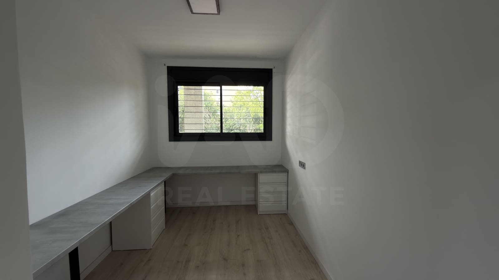 2 Zimmer Apartment zu verkaufen in Barcelona Stadt - 270.000 € (Ref: 9988505)