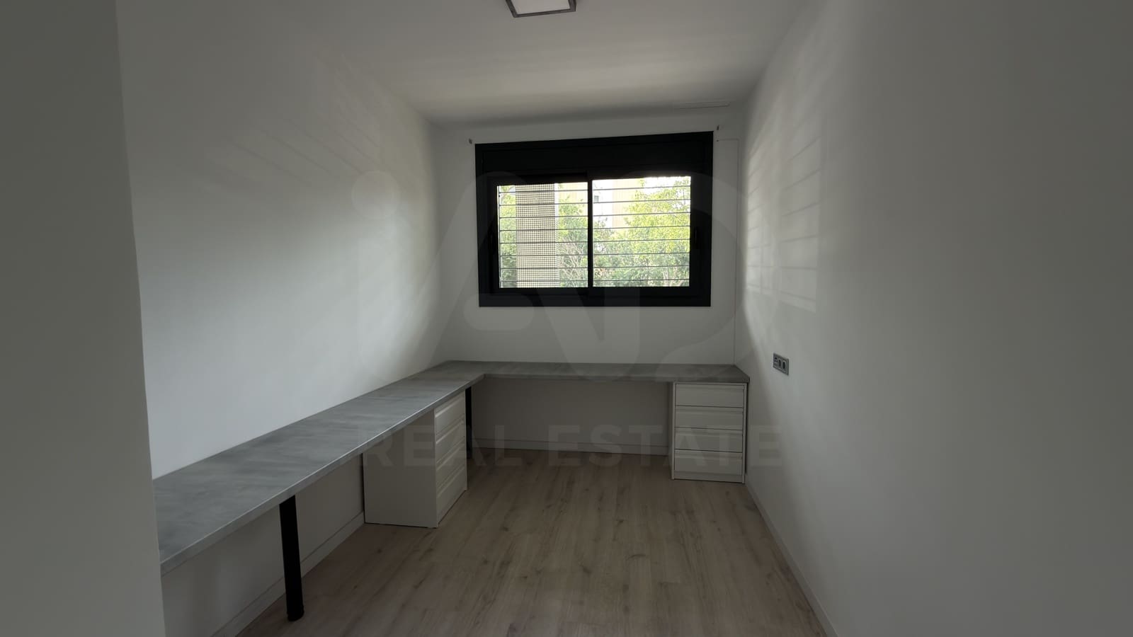 2 Zimmer Apartment zu verkaufen in Barcelona Stadt - 270.000 € (Ref: 9988505)