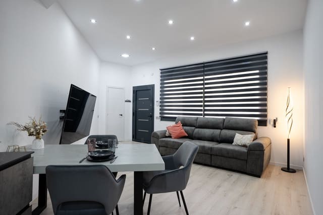 2 makuuhuone Huoneisto myytävänä paikassa Badalona - 270 000 € (Ref: 9988505)