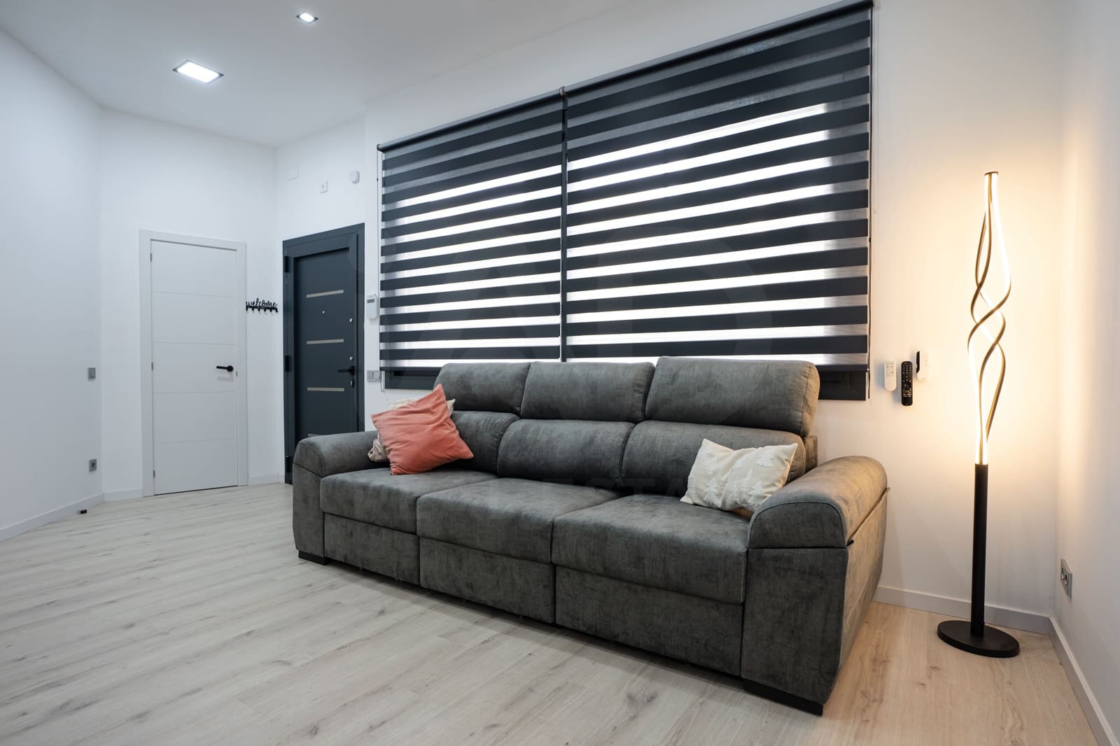 2 Zimmer Apartment zu verkaufen in Barcelona Stadt - 270.000 € (Ref: 9988505)
