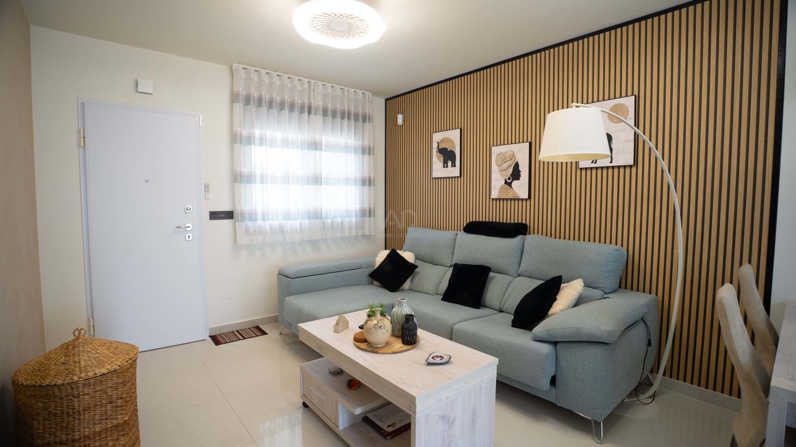 2 soveværelse Lejlighed til salg i Torrevieja med swimmingpool garage - € 265.000 (Ref: 9988506)