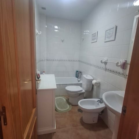 3 bedroom Apartment for sale in Medina-Sidonia - € 210,000 (Ref: 9988509)