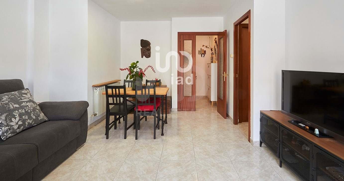Apartamento de 3 habitaciones en Barcelona ciudad en venta - 284.000 € (Ref: 9988511)