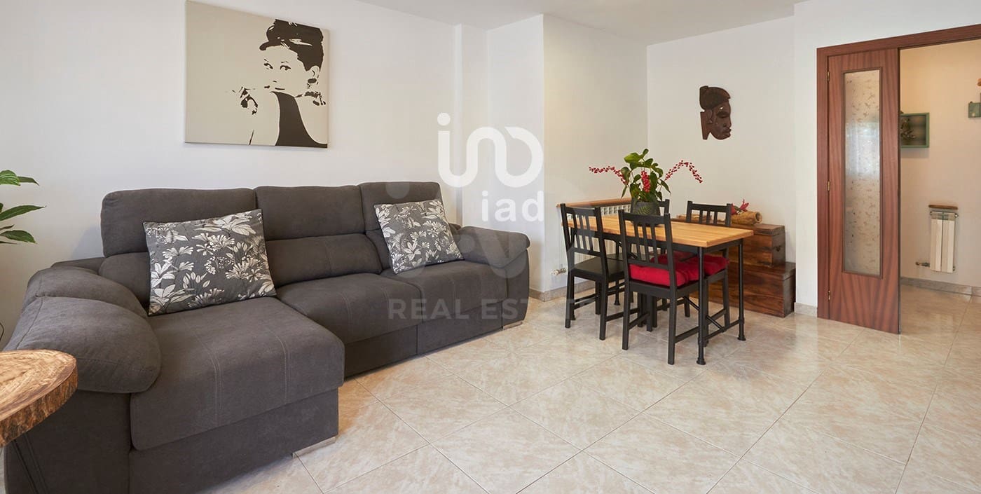 Apartamento de 3 habitaciones en Barcelona ciudad en venta - 284.000 € (Ref: 9988511)