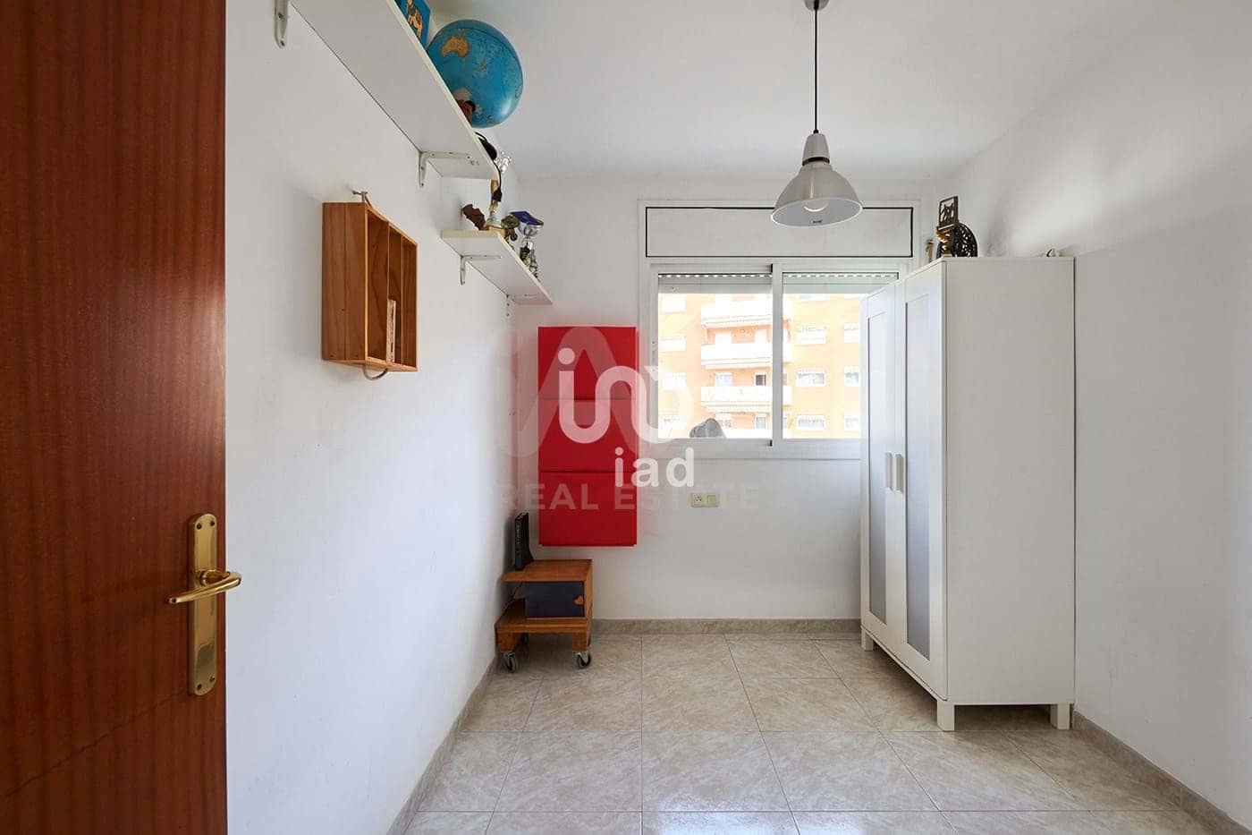 Apartamento de 3 habitaciones en Barcelona ciudad en venta - 284.000 € (Ref: 9988511)