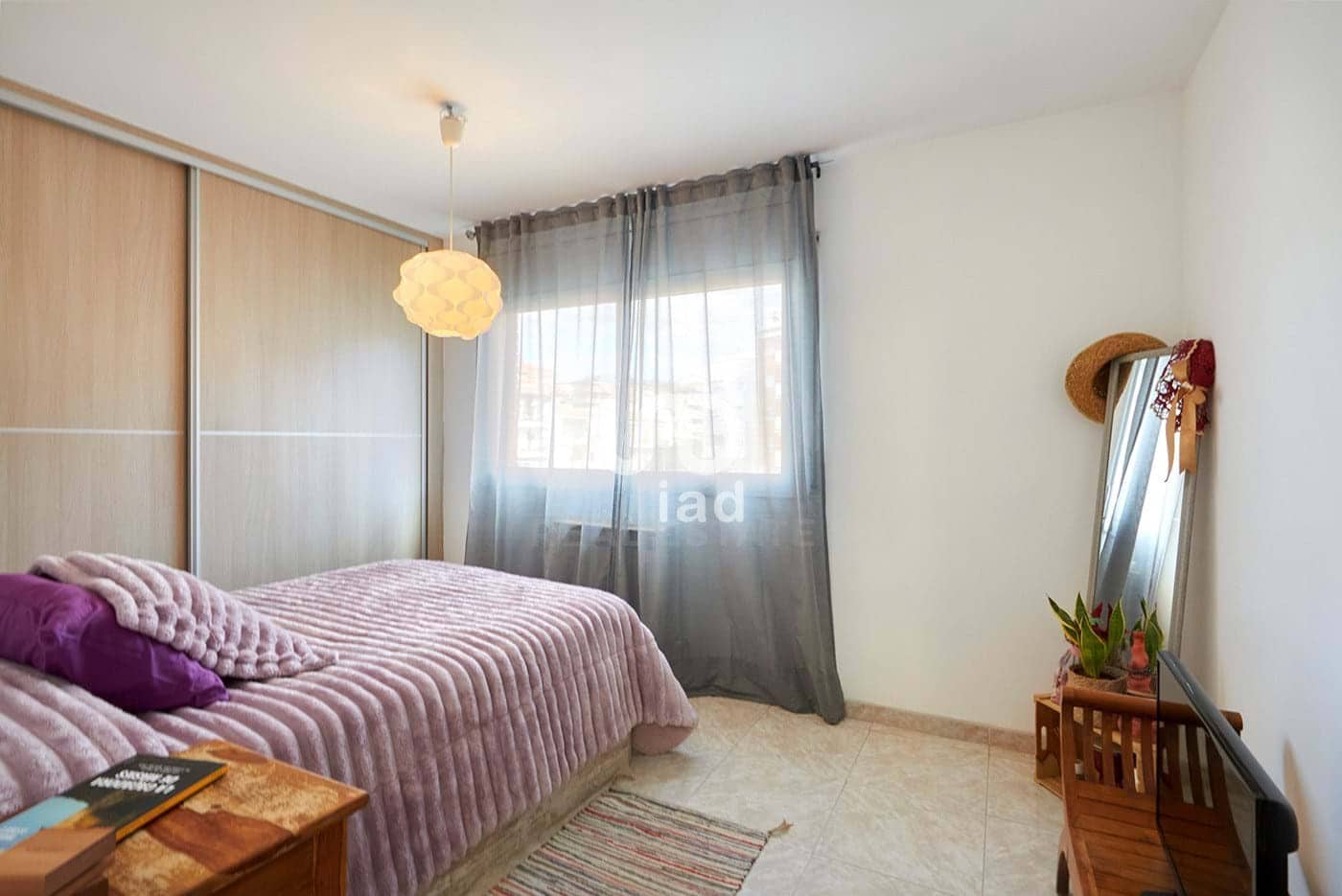 Apartamento de 3 habitaciones en Barcelona ciudad en venta - 284.000 € (Ref: 9988511)