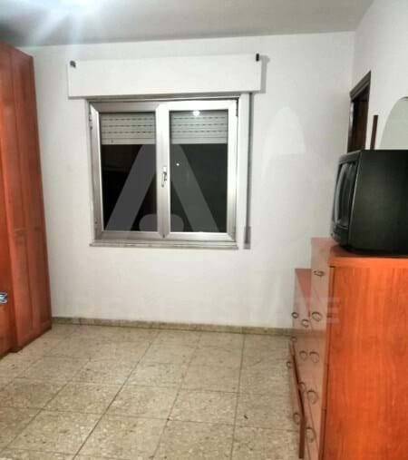 4 sypialnia Willa na sprzedaż w Miasto Leon z garażem - 132 900 € (Ref: 9988513)