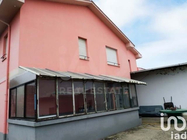 4 camera da letto Villa in vendita in León città con garage - 132.900 € (Rif: 9988513)