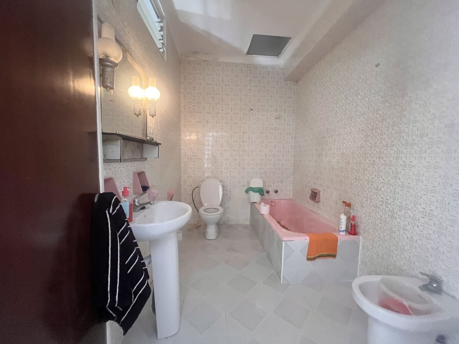 3 Zimmer Haus zu verkaufen in Cadiz Stadt - 245.000 € (Ref: 9988517)