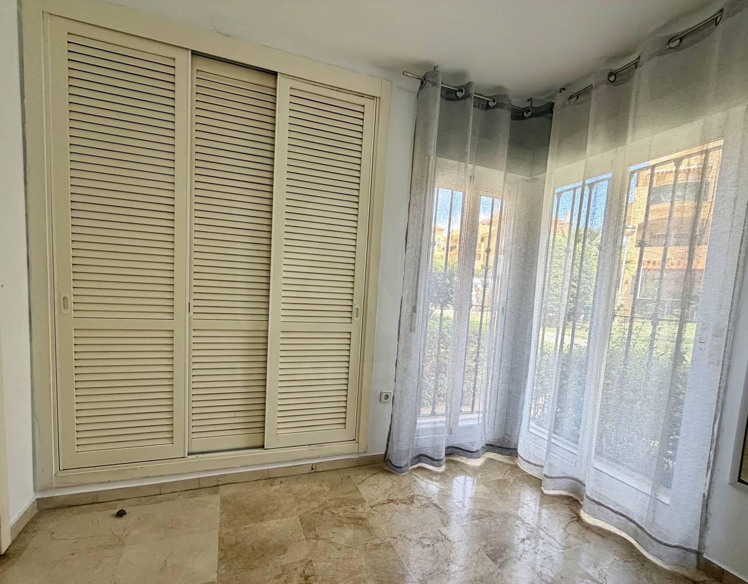3 soverom Leilighet til salgs i Mijas med svømmebasseng garasje - € 399 000 (Ref: 9988522)