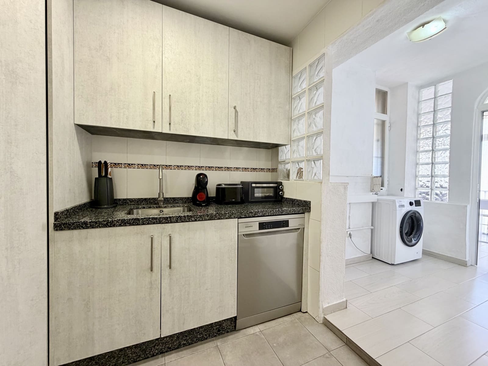 3 soverom Leilighet til salgs i Mijas med svømmebasseng garasje - € 399 000 (Ref: 9988522)