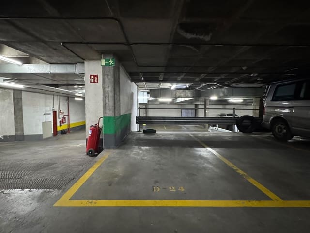 Garasje til salgs i Almagro, Madrid by - € 93 630 (Ref: 9988523)
