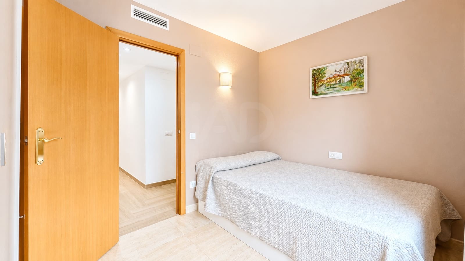 3 sovrum Lägenhet till salu i Tarragona stad med pool - 269 000 € (Ref: 9988527)