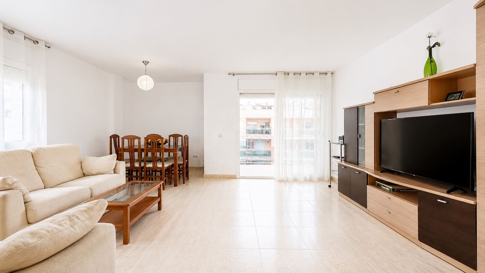 3 sovrum Lägenhet till salu i Tarragona stad med pool - 269 000 € (Ref: 9988527)