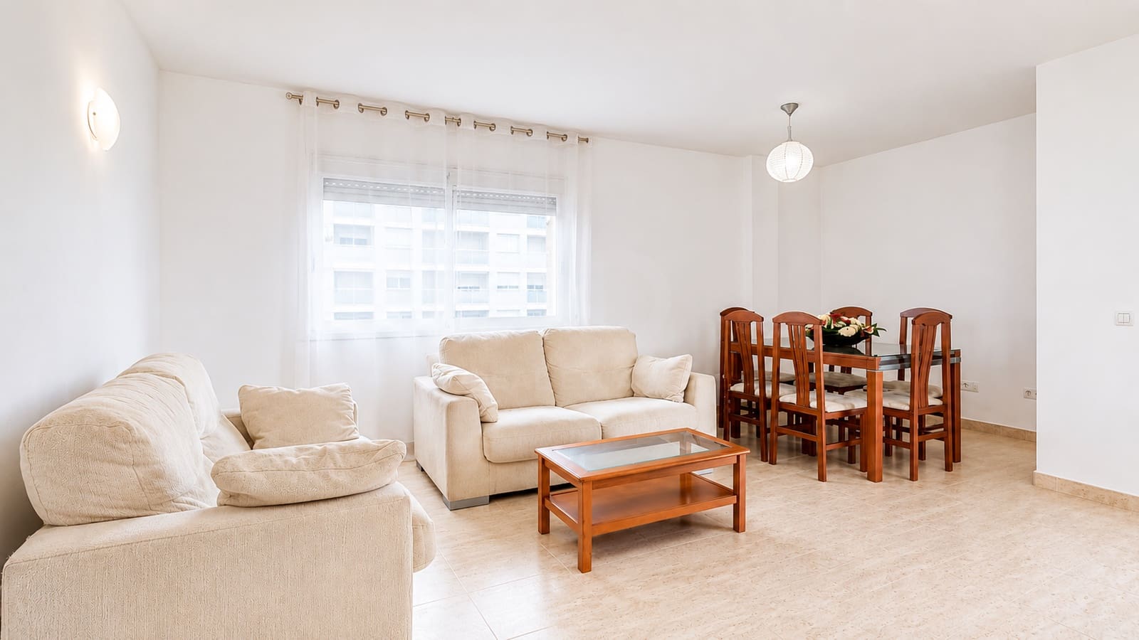 3 sovrum Lägenhet till salu i Tarragona stad med pool - 269 000 € (Ref: 9988527)