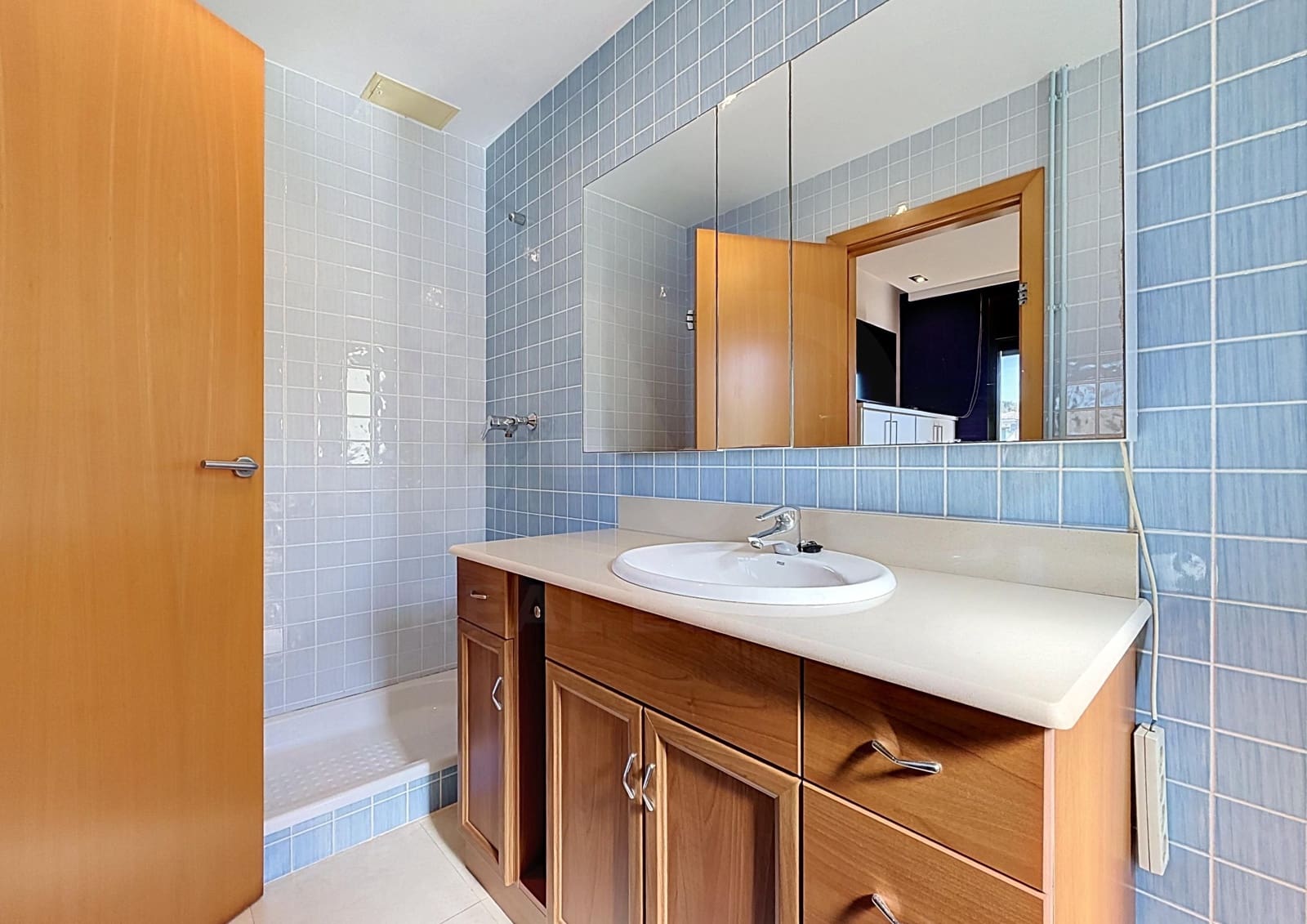 4 bedroom Townhouse for sale in Tarragona city with garage - € 435,000 (Ref: 9988529)
