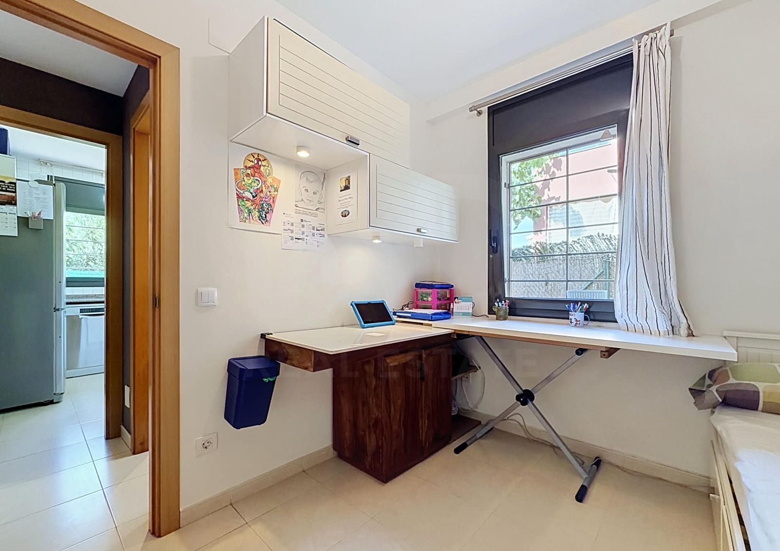 4 bedroom Townhouse for sale in Tarragona city with garage - € 435,000 (Ref: 9988529)