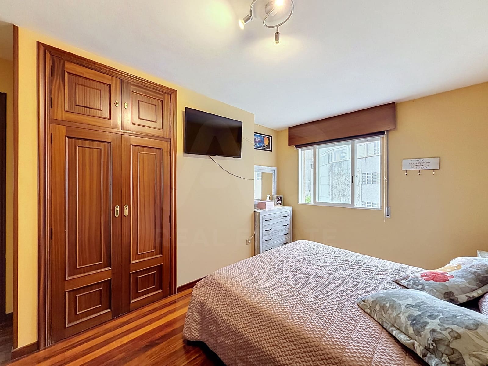 Apartamento de 3 habitaciones en Pontevedra ciudad en venta - 215.000 € (Ref: 9988533)