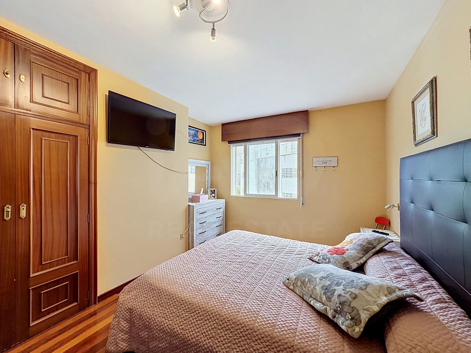 Apartamento de 3 habitaciones en Pontevedra ciudad en venta - 215.000 € (Ref: 9988533)