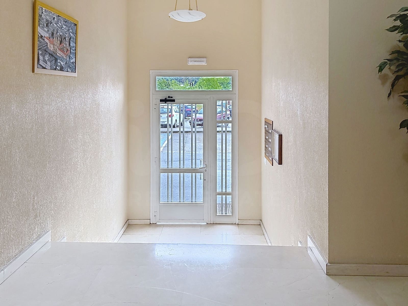 Apartamento de 3 habitaciones en Pontevedra ciudad en venta - 215.000 € (Ref: 9988533)