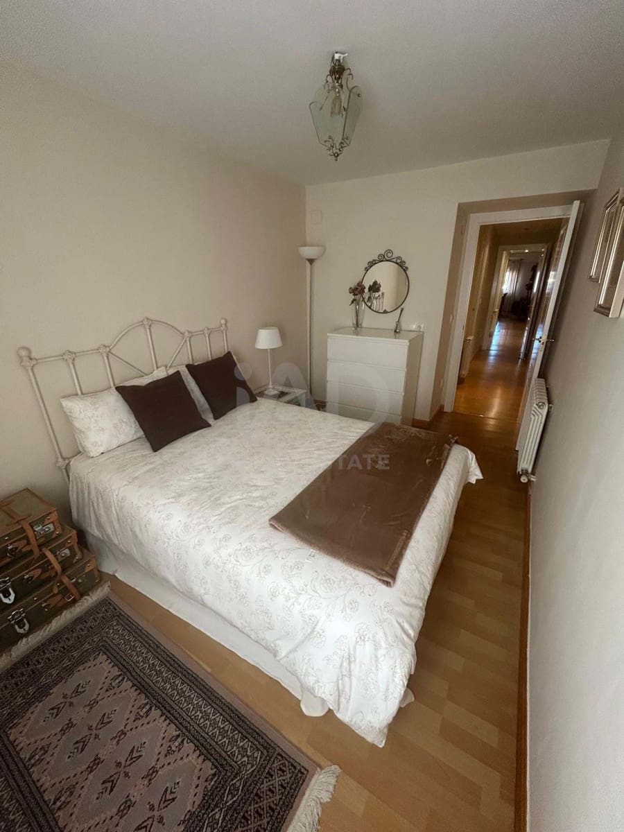 3 slaapkamer Appartement te koop in Leon stad - € 215.000 (Ref: 9988536)