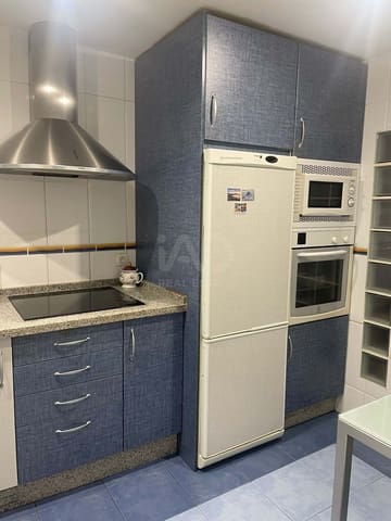 3 soveværelse Lejlighed til salg i León by - € 215.000 (Ref: 9988536)