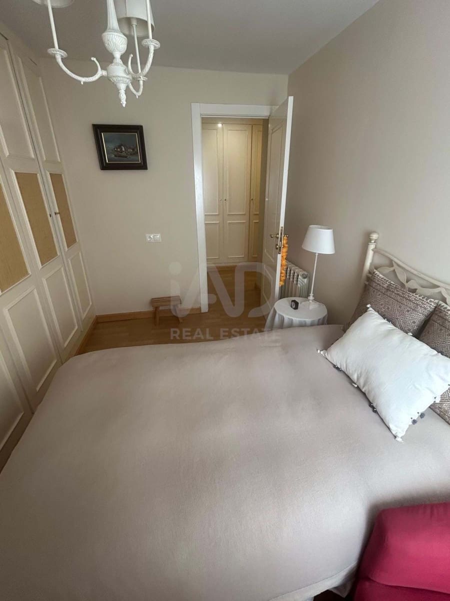 3 slaapkamer Appartement te koop in Leon stad - € 215.000 (Ref: 9988536)