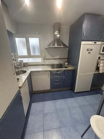 3 soveværelse Lejlighed til salg i León by - € 215.000 (Ref: 9988536)