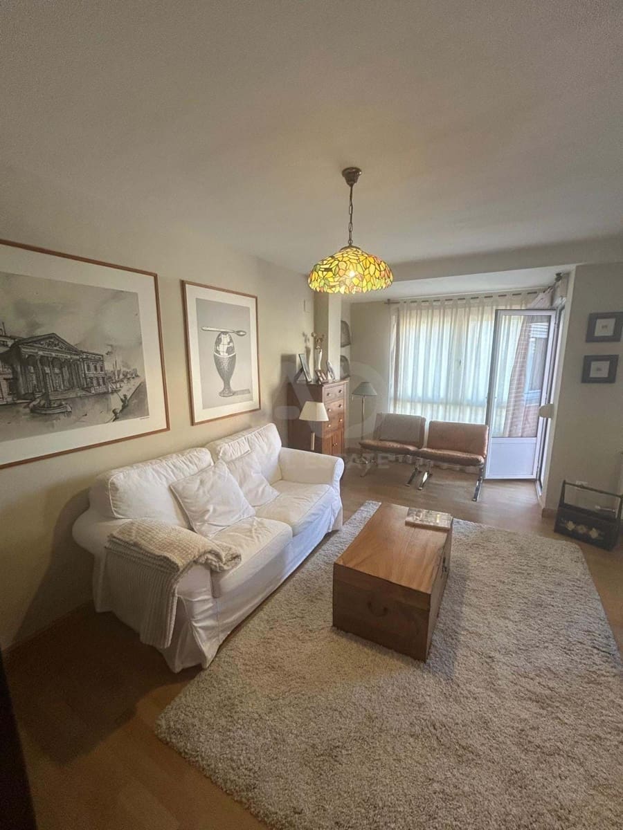 3 slaapkamer Appartement te koop in Leon stad - € 215.000 (Ref: 9988536)