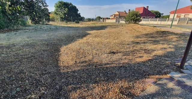 Bouwgrond te koop in Salamanca stad - € 28.700 (Ref: 9988537)
