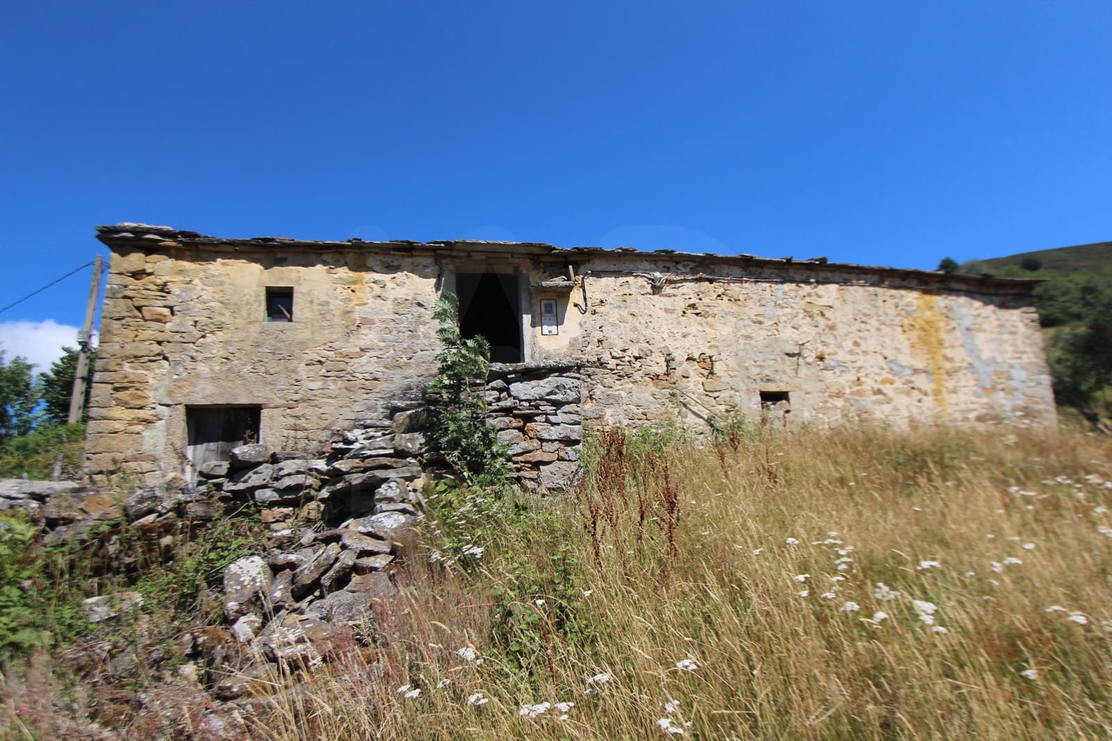 Hus til salgs i Burgos by - € 65 000 (Ref: 9988539)